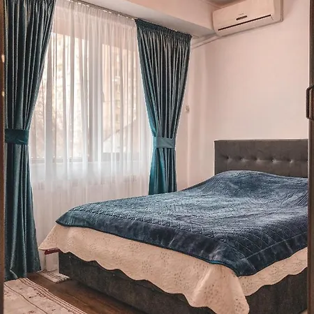 Apartment Calea Crangasi *